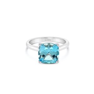 Anillo de Oro Blanco con 1 Topacio.