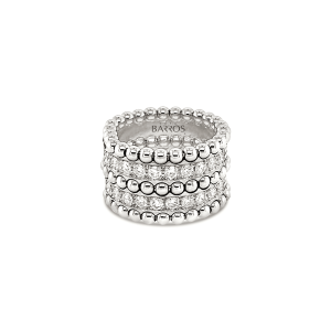 Anillo oro blanco 18k con diamantes.