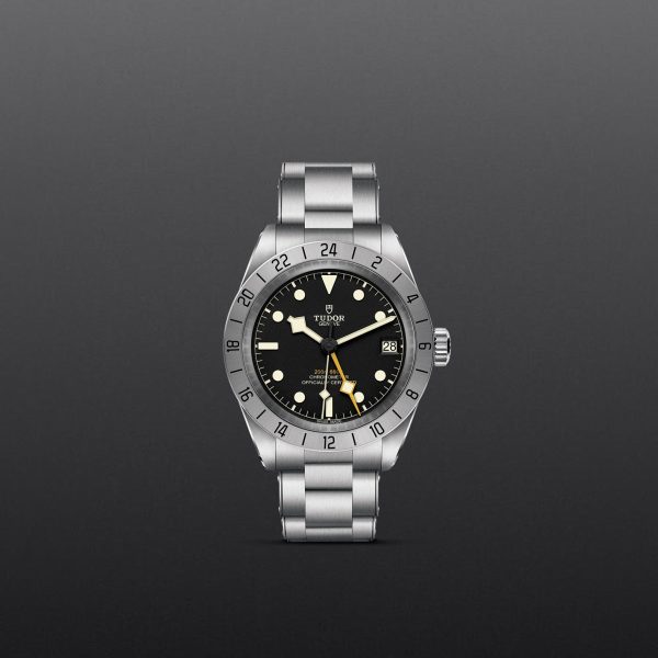 TUDOR Black Bay Pro - M79470-0001
