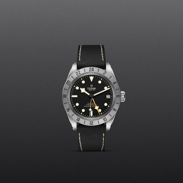 TUDOR Black Bay Pro - M79470-0003
